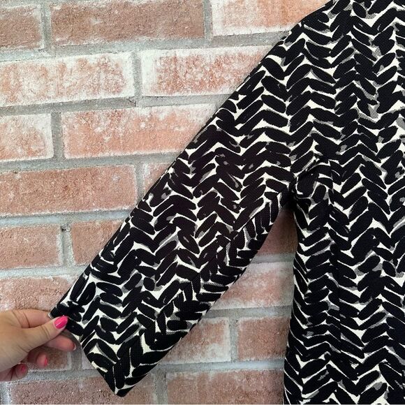 Talbots Abstract Print Dress Coat Women’s 8 Black White 3/4 Sleeves - Picture 7 of 10